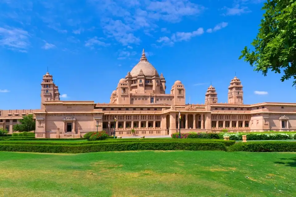 The Umaid Bhawan Palace is a blend of Indo-Saracenic and Art Deco architectural styles. This opulent palace was built during the reign of Maharaja Umaid Singh and now serves as a luxury hotel and a museum. Its grandeur and royal charm make it an architectural gem in Rajasthan. These iconic structures in India represent the country's architectural diversity and its ability to seamlessly blend tradition and modernity. They stand as a testament to the creativity, craftsmanship, and cultural heritage that continue to inspire architects and awe visitors from around the world.